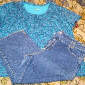 BLUE AND PURPLE WOMAN'S TOP WITH I.E JEAN CAPRIS SPANDEX FIT SIZE 18W 98% COTTON